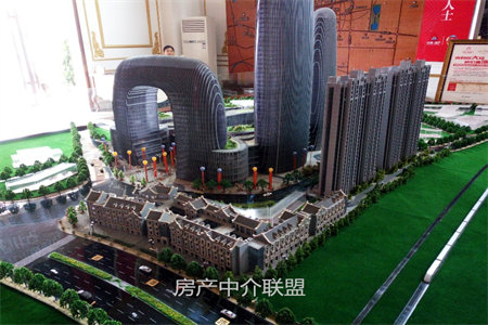 龙都建筑公司家属楼2室2厅1卫36.8万80m2出售